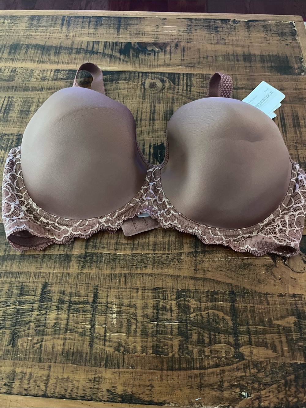 Simone Perele Lace-Edged Bra size 40D